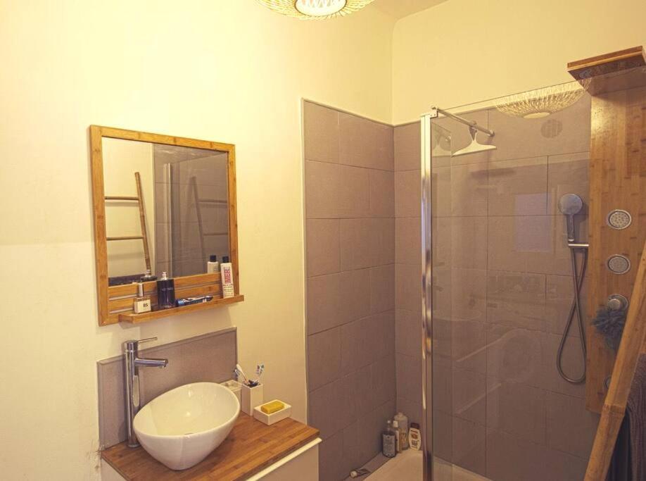 Apartament Plein Coeur Du Quartier Du Panier . Chaleureux T2. Marsylia Zewnętrze zdjęcie